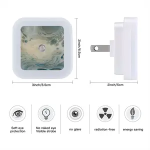 Close Up Cat Sensor Night Light (Square)