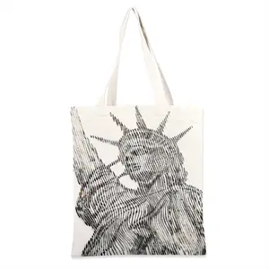 The Statue Of Liberty Shopping Bag (Linen)