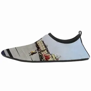 Men Lady In Red Square Diving Beach Shoes