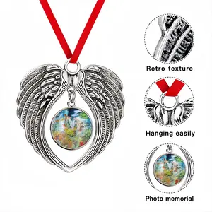 Pistis Christmas Wings Pendant