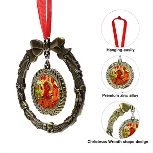 73 Fragment A Christmas Wreaths Pendant