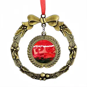 The Rip Christmas Wreaths Pendant