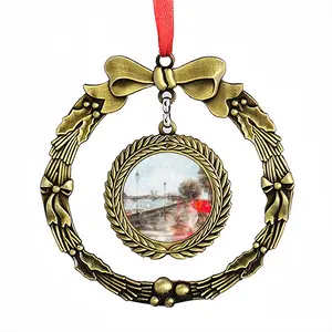 Afternoon In Paris Christmas Wreaths Pendant