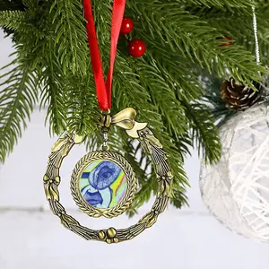 Helmutt Christmas Wreaths Pendant