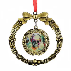 The Secret Of Happiness Christmas Wreaths Pendant