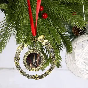 Dargent 3 Under The Sky Christmas Wreaths Pendant