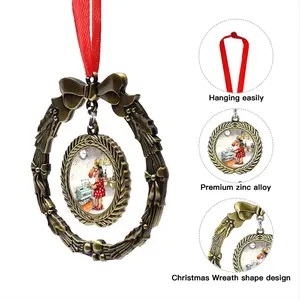 Complaints Christmas Wreaths Pendant