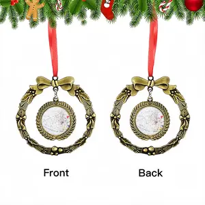 #18% Gray Plus Color Christmas Wreaths Pendant