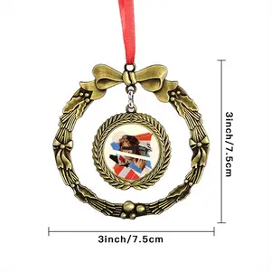 Victory Lap Christmas Wreaths Pendant