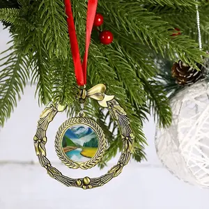 Beauty Of Lake Christmas Wreaths Pendant