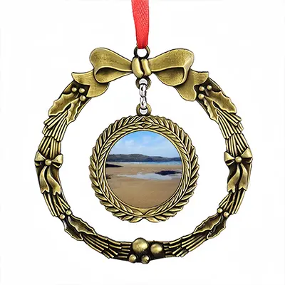 Strayth East Sutherland Christmas Wreaths Pendant