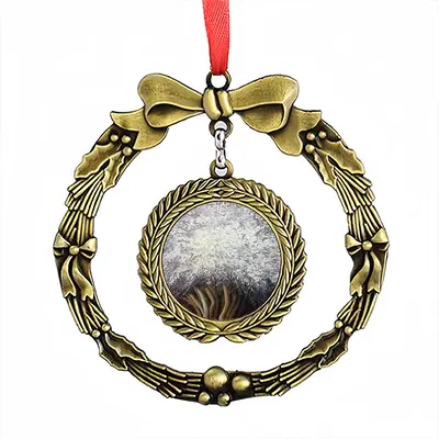 Natures Creativity Christmas Wreaths Pendant