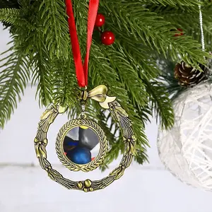 Lens Christmas Wreaths Pendant