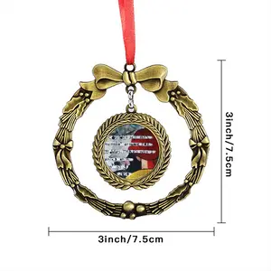 The Innovation Christmas Wreaths Pendant