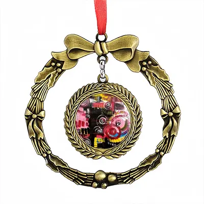 Abstract#095 Christmas Wreaths Pendant