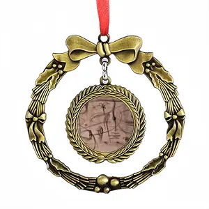 Sd Space 9012 Christmas Wreaths Pendant