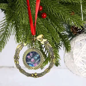 Night Pleasure Christmas Wreaths Pendant