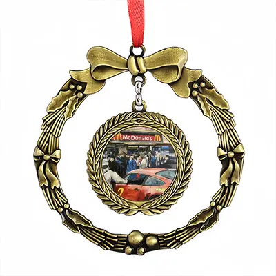 First Mcdonalds In Russia Christmas Wreaths Pendant