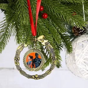 The Doll Christmas Wreaths Pendant