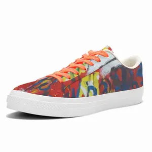 Men Struggle Low Top Canvas Shoes