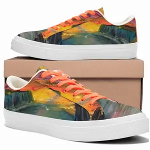 Men Moving Skies Low Top Canvas Shoes