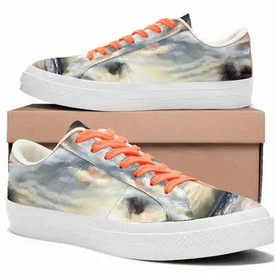 Men Shining Moment Low Top Canvas Shoes