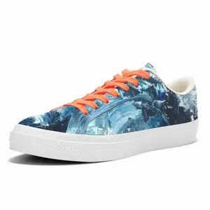 Men Locomotion Low Top Canvas Shoes