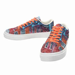 Men Under The Viaduct Low Top Canvas Shoes