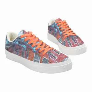 Men Under The Viaduct Low Top Canvas Shoes