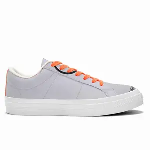 Men Im Looking At You Low Top Canvas Shoes