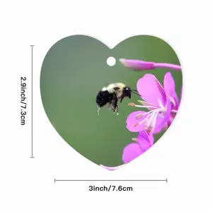 Bee Full Of Pollen Heart Shaped Pendant (Aluminum)