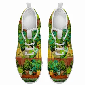 Men Backyard Garden With Yellow House F7 Running Shoes