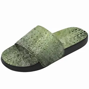 Men Material And Texture Slip On Slippers