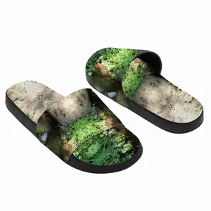 Men Canada Moose On The Loose Slip On Slippers