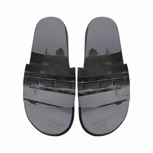 Men Winter In Paris From Arcole Bridge Slip On Slippers