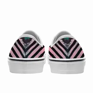 Men Pink Green Black Abstract Low Top Shoes (Foam)