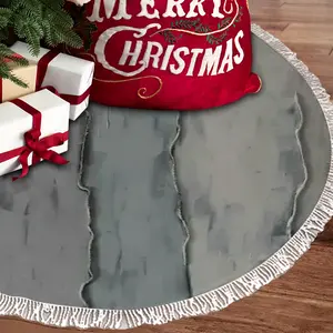 Overflow Tassel Tree Skirt