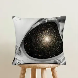 Astronaut Linen Throw Pillow (Multi-Size)