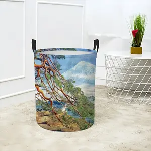 Red Carpet Laundry Basket (Round Bottom)