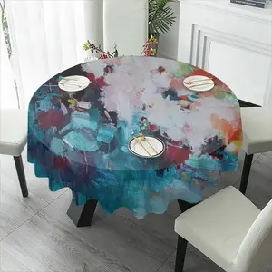 Infinte Garden 4 Tablecloth (Round)