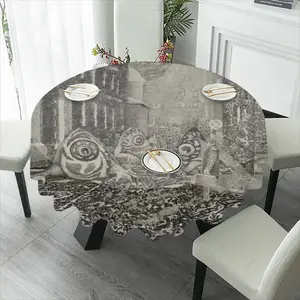 Always Watching Tablecloth (Round)