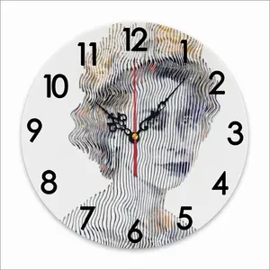 Queen Elizabeth 2 Wall Clock