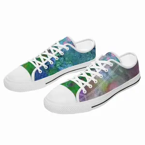 Men Blossoms On The Pond Retro Canvas Shoes