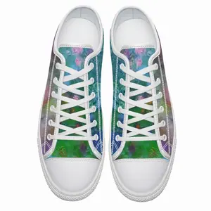 Men Blossoms On The Pond Retro Canvas Shoes