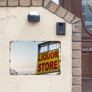 Liquor Store Retro Iron Painting (Horizontal)