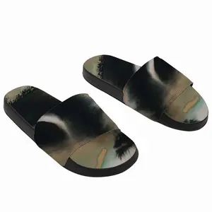 Men Bronze Animal Eye Slip On Slippers