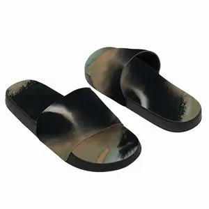 Men Bronze Animal Eye Slip On Slippers