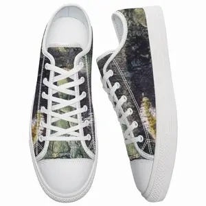 Men Alone With Cat Retro Canvas Shoes