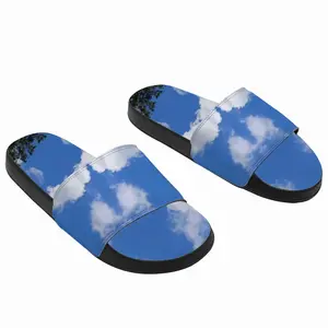 Men Head In The Clouds Slip On Slippers