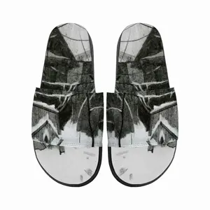 Men Old Yard In Winter Slip On Slippers